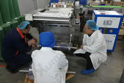 華謀咨詢?yōu)槟常ㄋ幬镄袠I(yè)）公司進(jìn)行看板及設(shè)備問題輔導(dǎo)