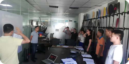 華謀咨詢?yōu)樯钲谑袗劭颠\動用品有限公司推行PMC精益管理